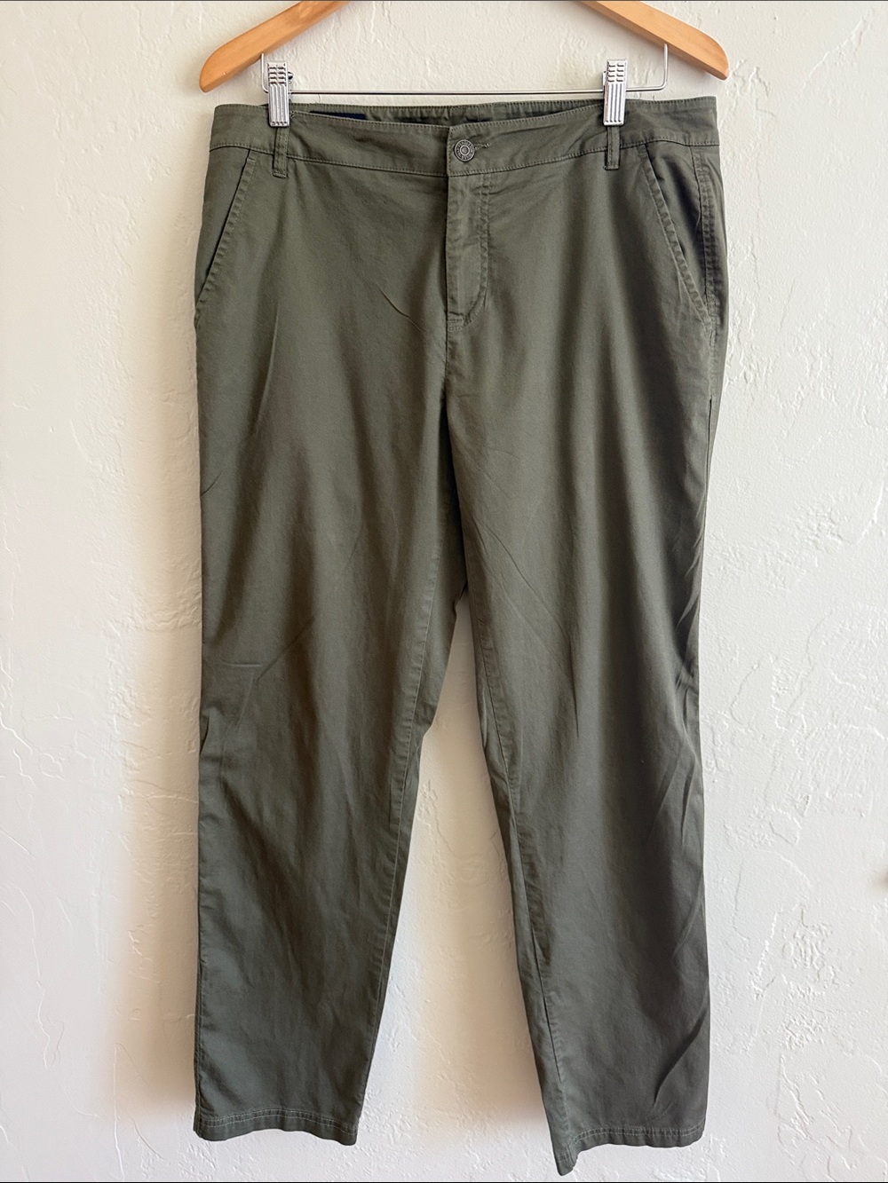 Pendleton Olive Green Mid-rise Chino Pants